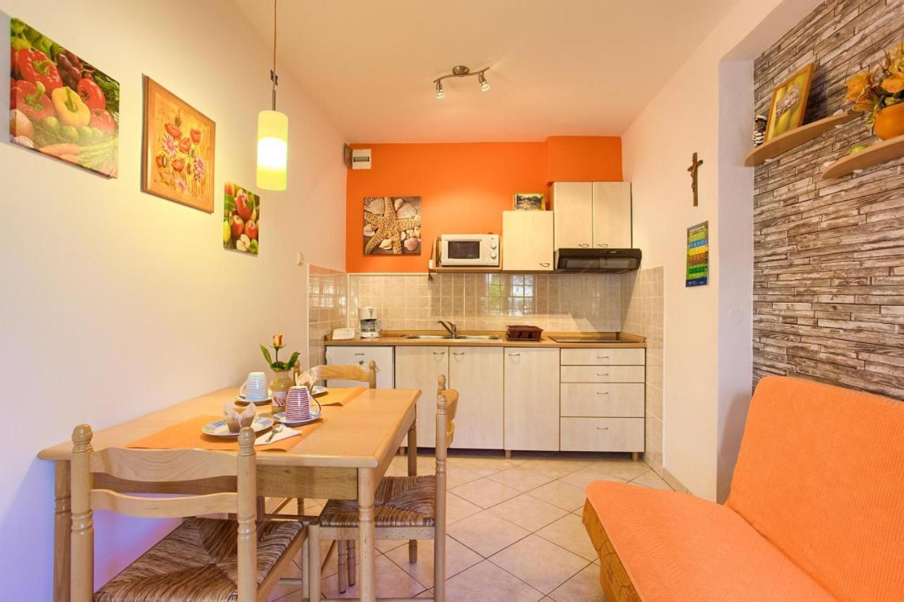 Romantic Apartment คิร์ก ภายนอก รูปภาพ